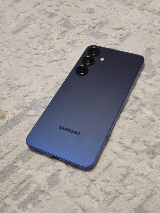 Продам Samsung S25+ Plus 256 gb