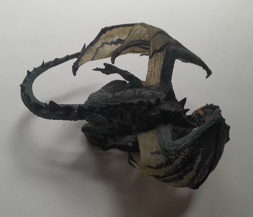 Dragon Action FIgure McFarlane Papo