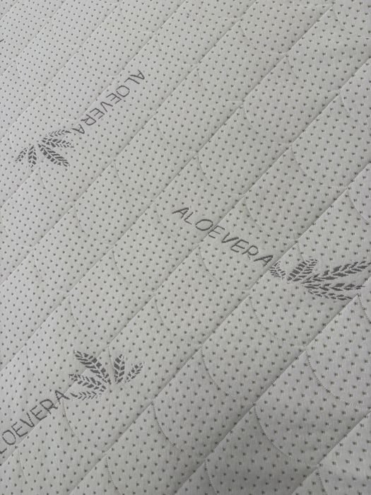 Vand saltea aloe vera in stare noua