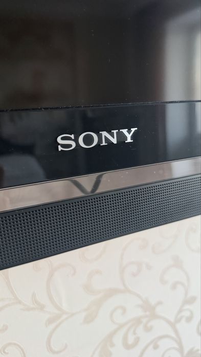 Продам телевизор sony