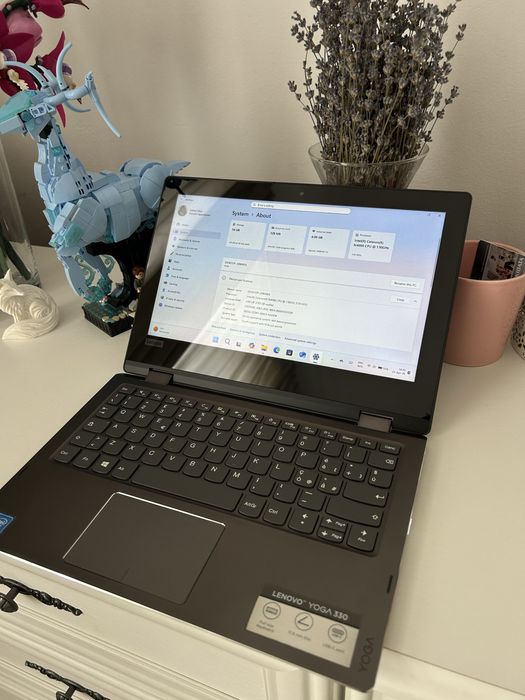 Laptop touchscreen Lenovo Yoga 330 - LED 11.6” Hd, intel N4000, 4GB ram, 64GB ssd, usbc