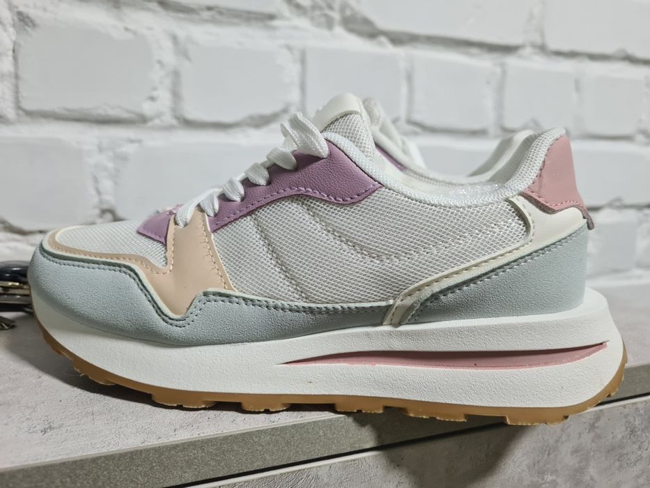 Кроссовки Destra 36 размер