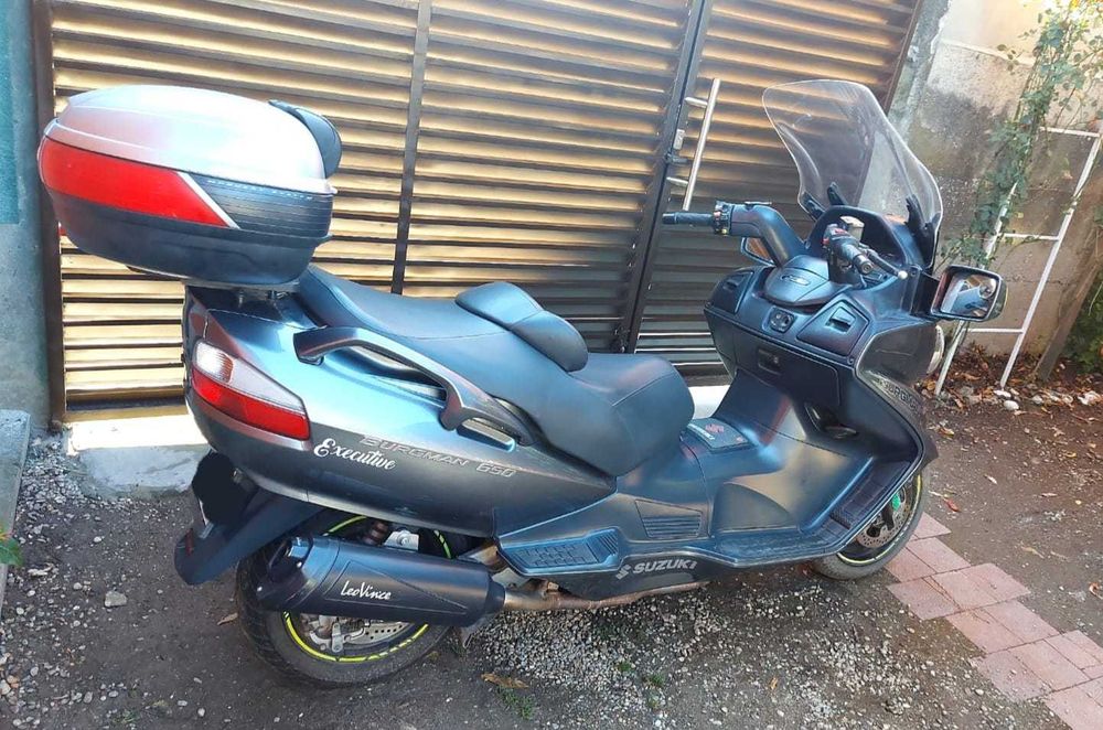 Suzuki Burgman Executive 650 cc