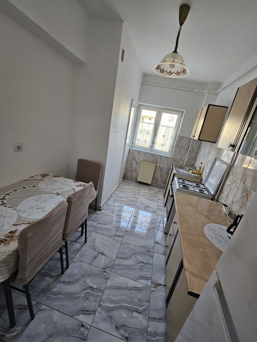 Apartament 2 camere decomandat Valea Aurie