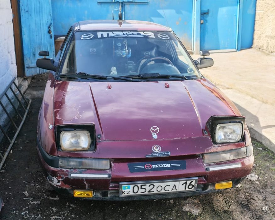 Продается мазда 323