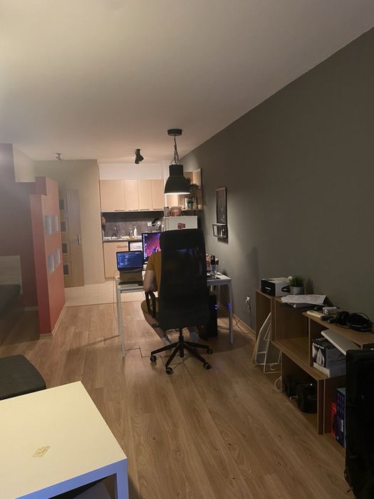 Дава се под наем Едностаен апартамент в София, Студентски град - 70 кв.м за 500 € - Снимка #12