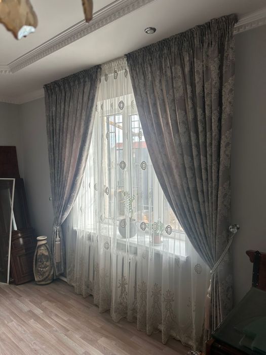 Шторы б/у в отличном состояние