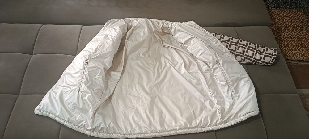 Продам женскую тёплую куртку размер 46-48