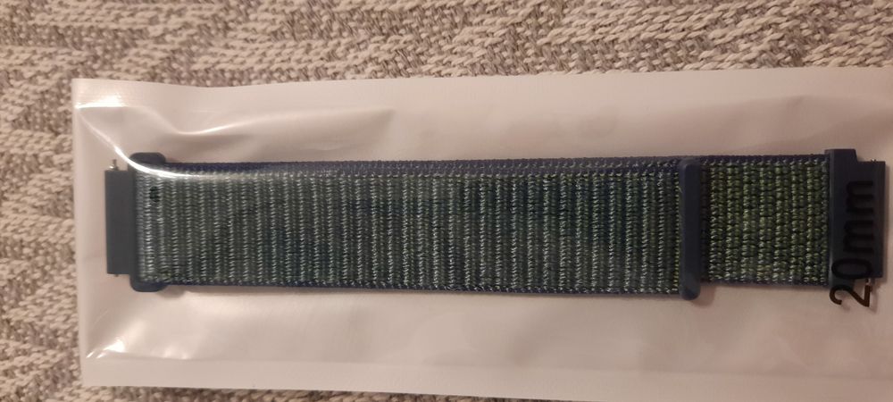 Продам ремешки нейлоновые на часы 20 мм