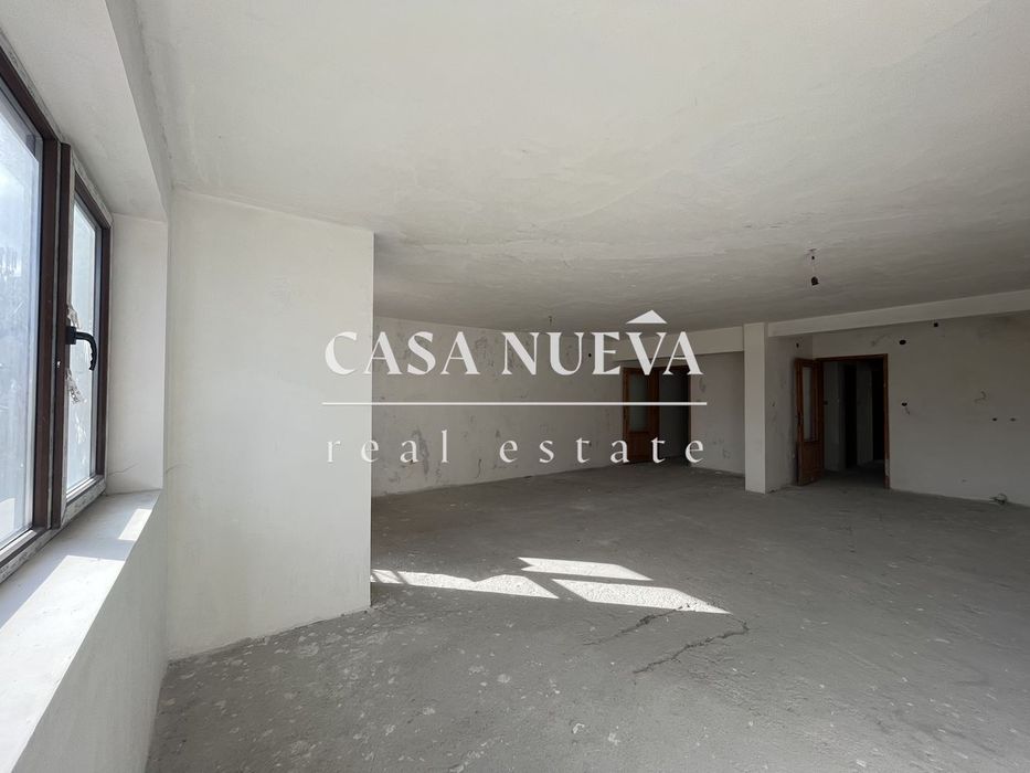 Продава се Тристаен апартамент в София, Център - 148 кв.м за 2291 €/кв.м - Снимка #1