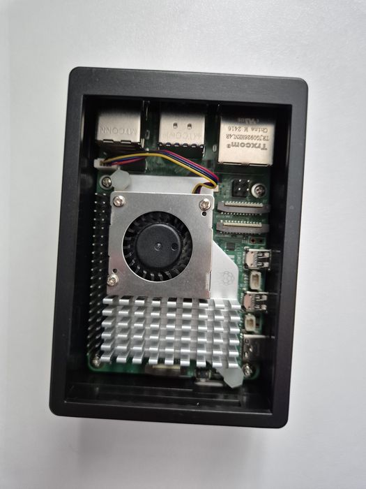 Carcasa raspberry pi 5