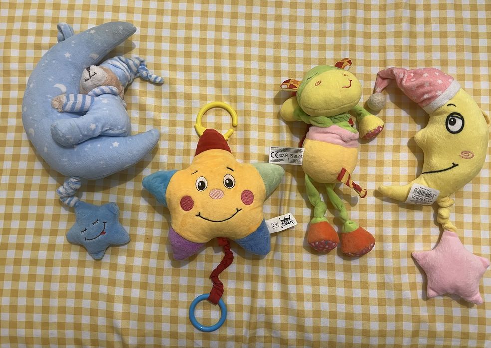 Бебешки играчки и дрънкалки