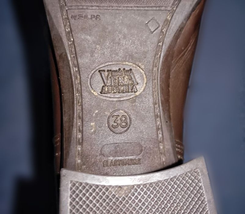 Ботинки женские 38 размер