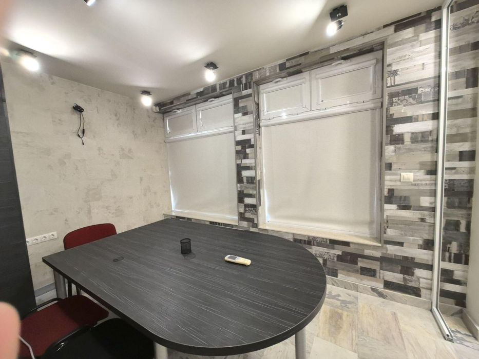 Продава се Офис в Пловдив, Център - 32 кв.м за 1938 €/кв.м - Снимка #8