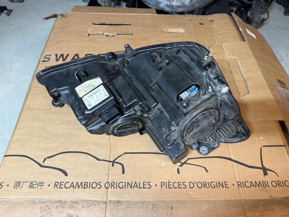 Far stanga Mercedes E Class Caupe w207 Nonfacelift 2009/2010/11/12/13