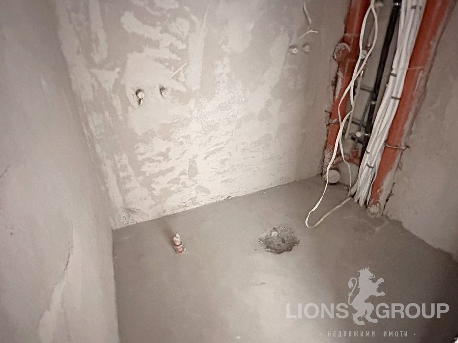 Продава се Двустаен апартамент в Варна, Виница - 61 кв.м за 1104 €/кв.м - Снимка #5