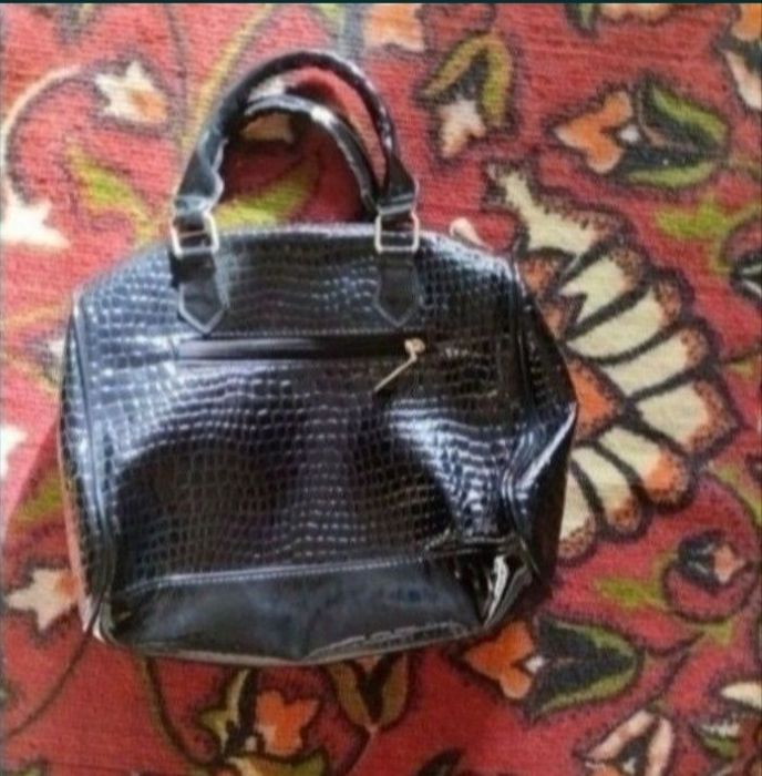 Женские сумки разные