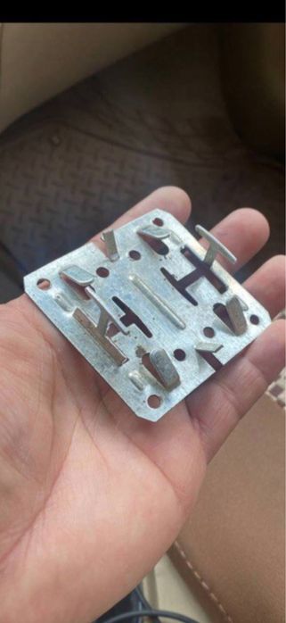 Сухой монтаж (кляммер, кронштейн, профиль для фасада) от производителя