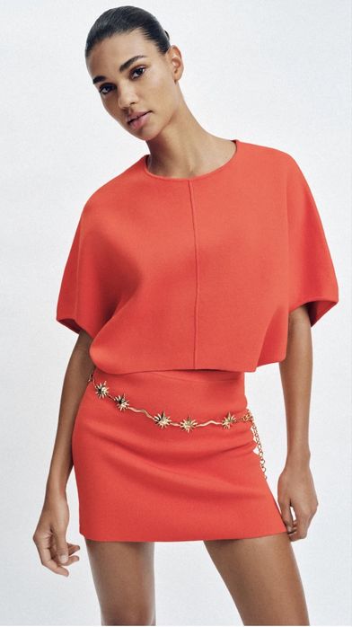 Нови с етикет комплекти на Zara