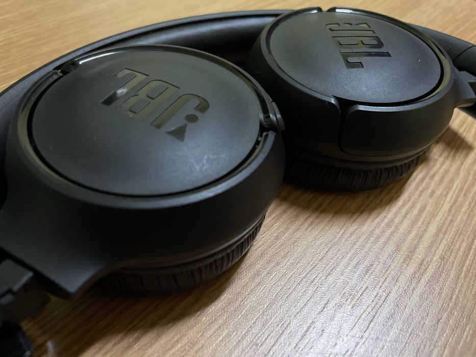 Căști Wireless JBL Tune – Bluetooth, Pure Bass, Stare Impecabilă