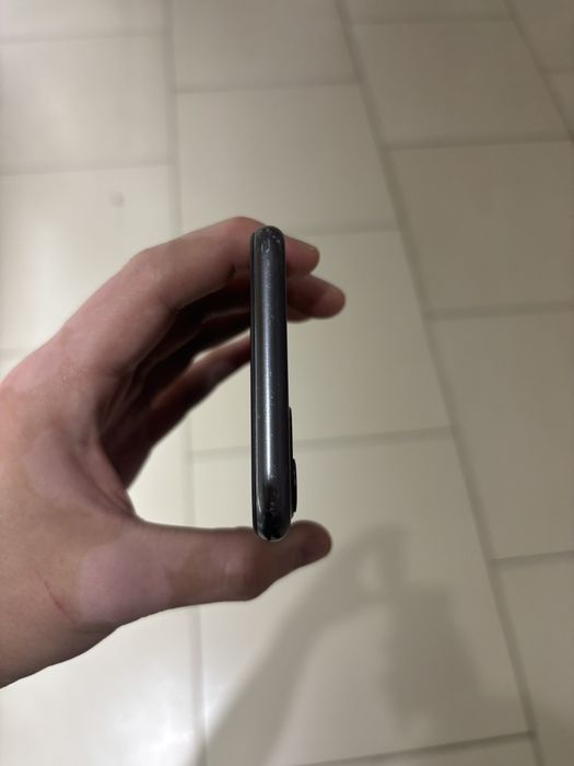 iPhone 11 128GB 73% в нормальном состоянии