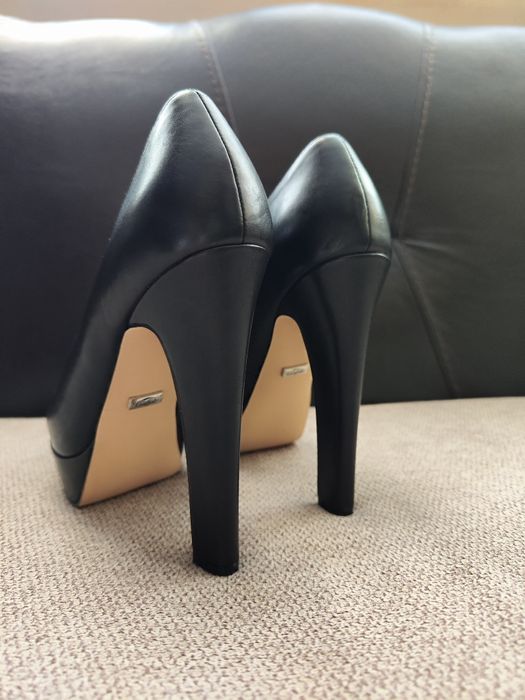 Обувки на висок ток Buffalo естествена кожа