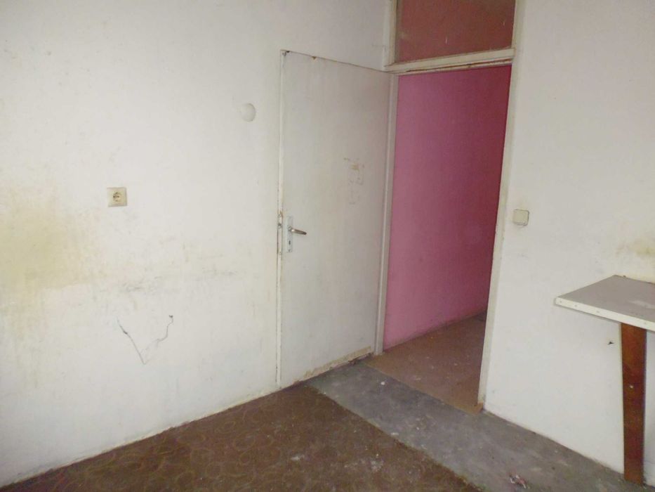 Тристаен апартамент за продажба в ж.к. Люлин 3, гр.София