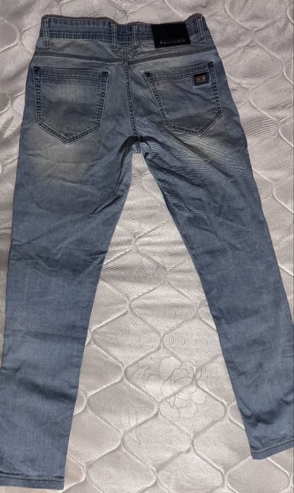 Джинсы Calvin Klein