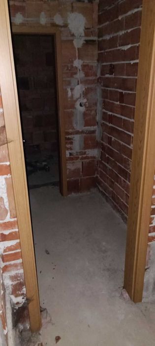 Апартамент със страхотна гледка, собствен вход и високи тавани (4м)