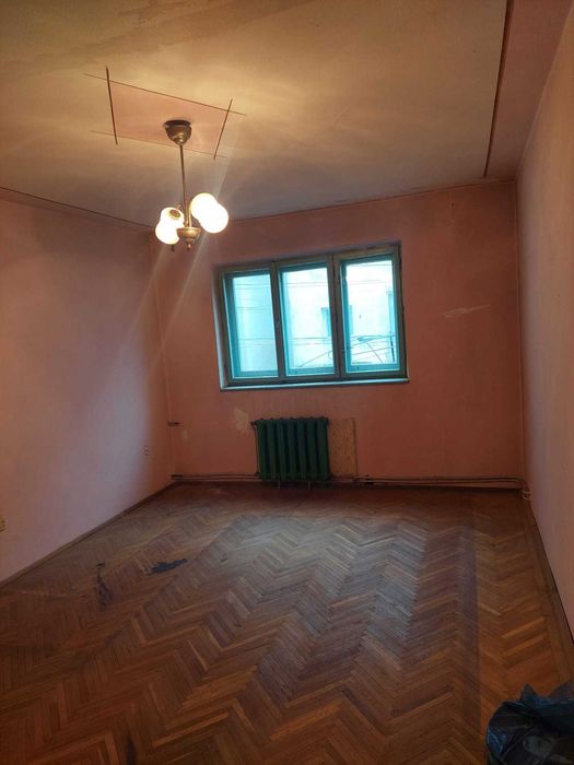 Proprietar Apartament 3 camere, Etaj 1 | Fălticeni, zona Maior Ioan | Centrală pe gaz