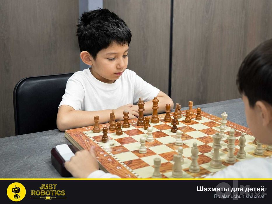 Toshkentda bolalar uchun shaxmat to'garagi JustRobotics