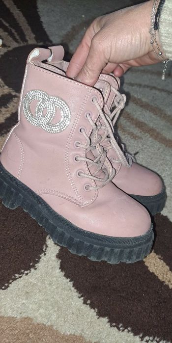 GENTUȚE FETITA 28 Stare foarte buna