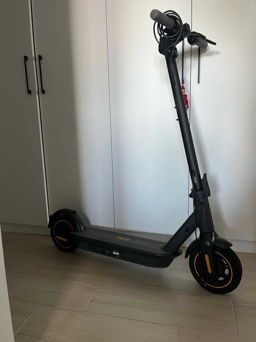 Trotineta Electrica Segway Ninebot G30