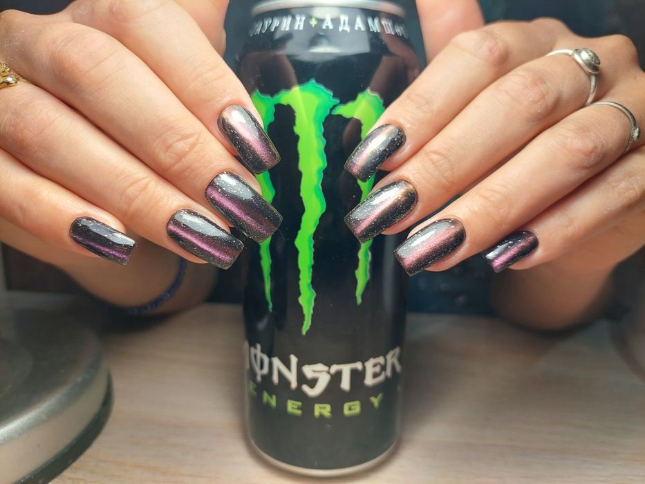 Маникюр, наращивание ногтей, педикюр