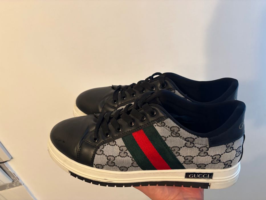 Gucci style sneakers
