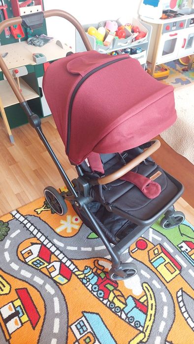 Cărucior 2 în 1 , stare bună , coccolle