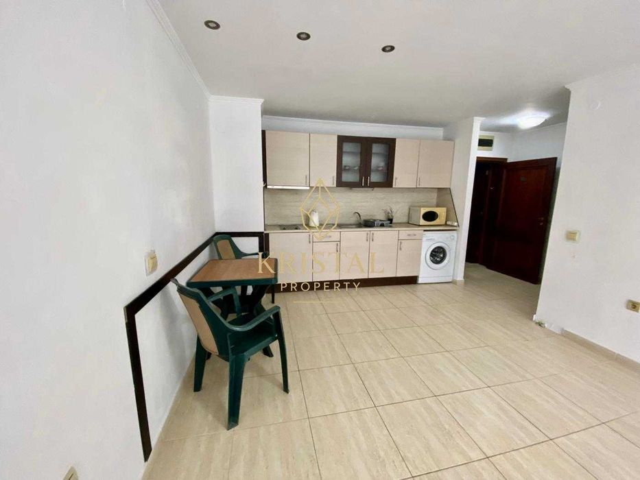 Продава се Двустаен апартамент в к.к. Слънчев бряг - 65 кв.м за 604 €/кв.м - Снимка #1