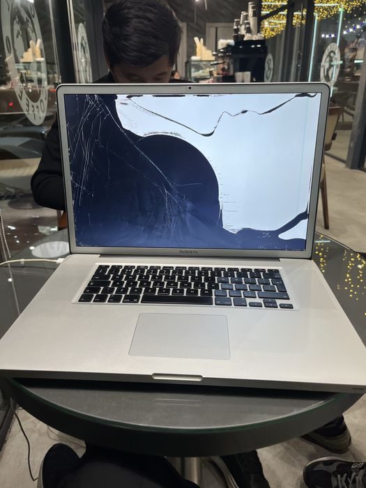 Макбук дальше хз