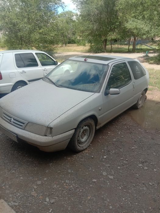 Продам машину Citroen ZX