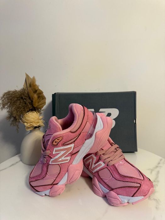 Adidasi New Balancr 9060 Roz