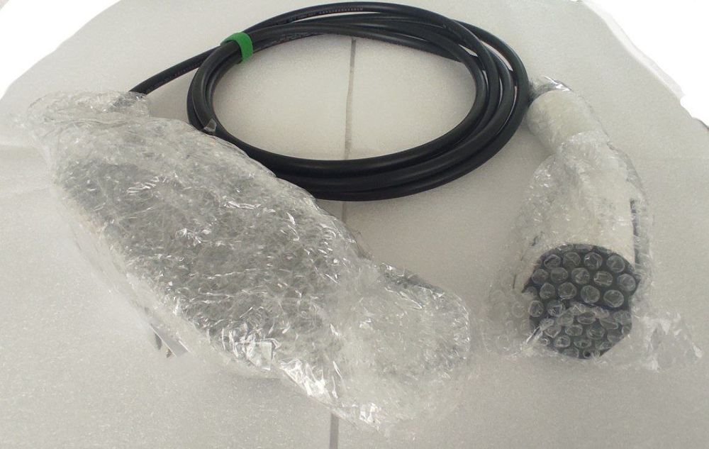 BYD zaryadkasi 3.5kv