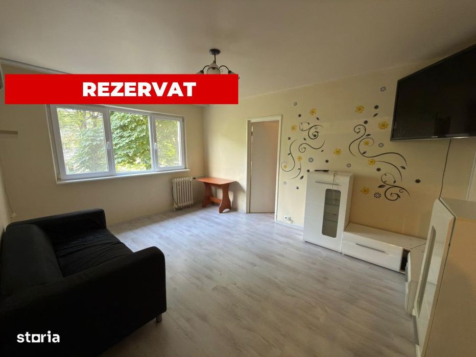 Apartament cu 2 camere, 40 mp, zona Malu Rosu — fotografia 1
