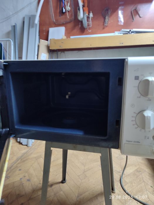 Микроволновая печь