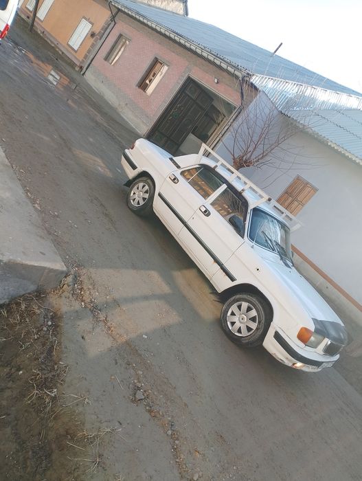 Volga 3110 sotiladi