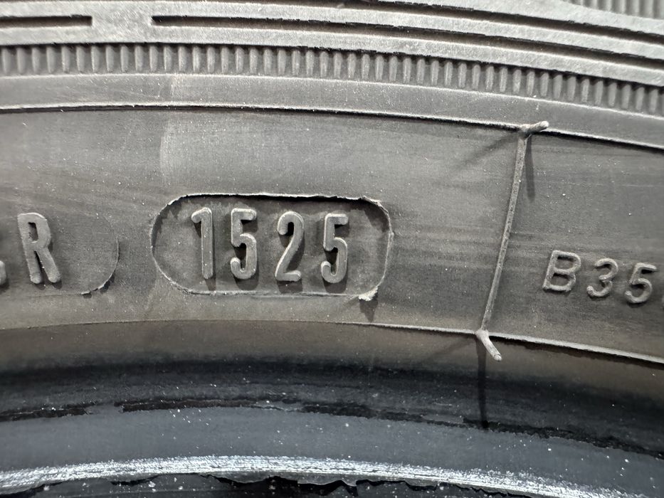 Автомобилни гуми 195 55 16 Dunlop