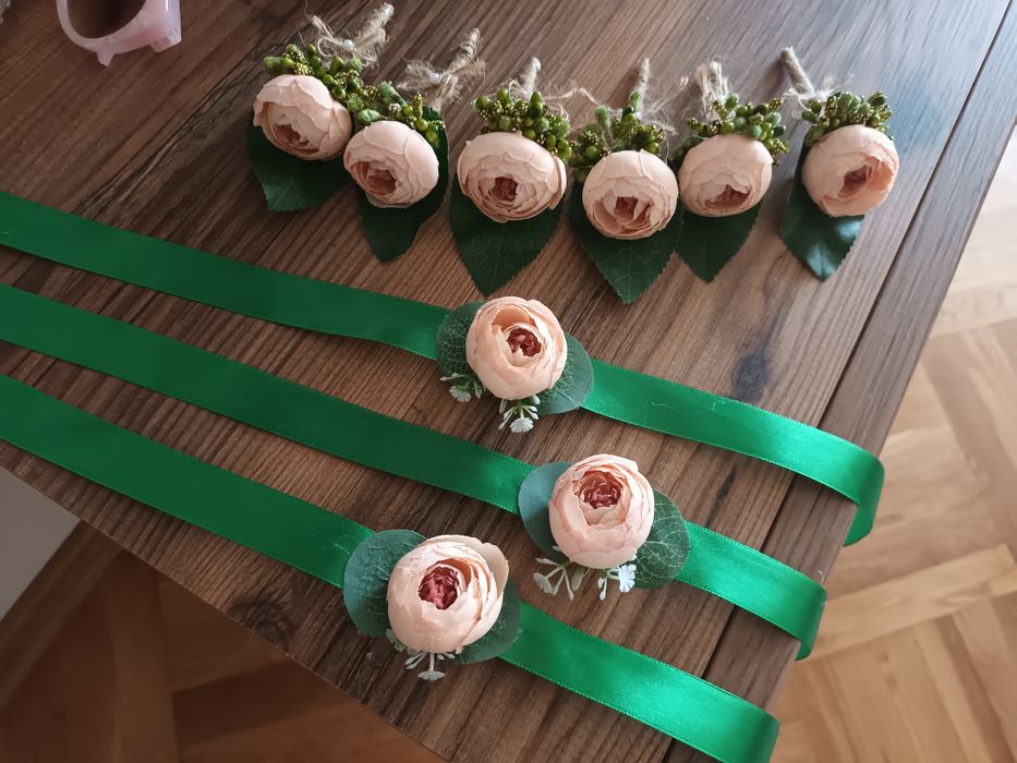 Сватбени бутониери