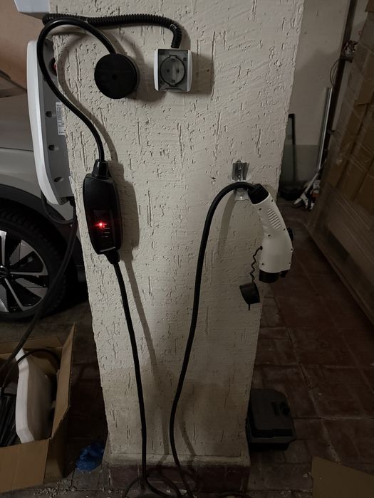 Зарядка для Porsche Taycan