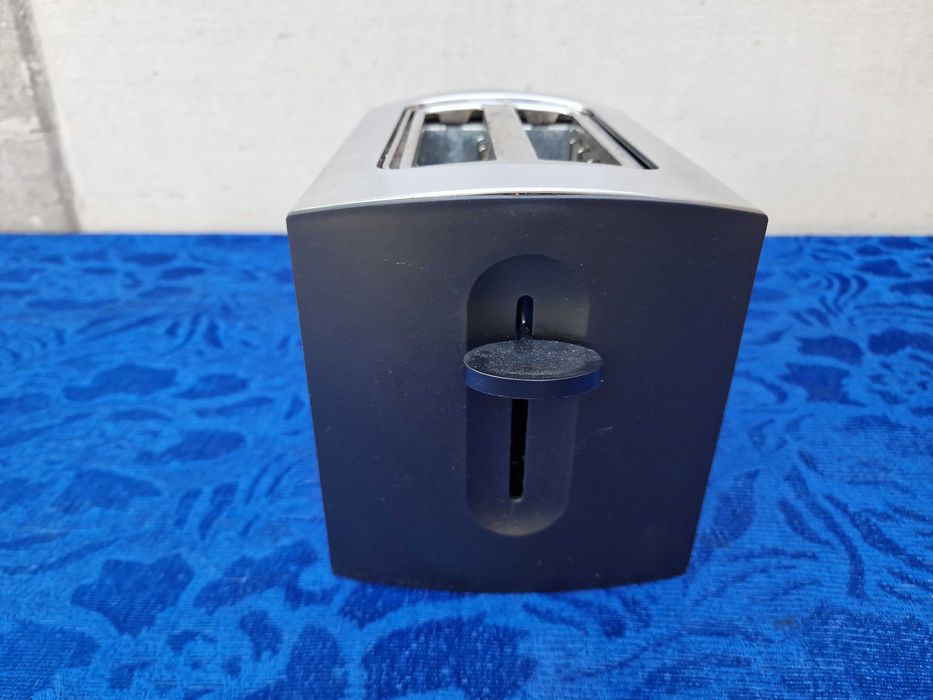 First, Prajitor de paine 2 felii, 7 niveluri de rumenire, 1000W**