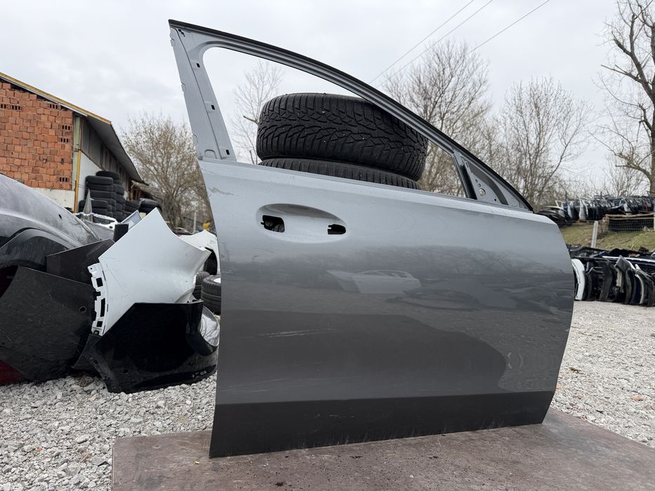 Врата Mercedes C Class W206 2021 год.-