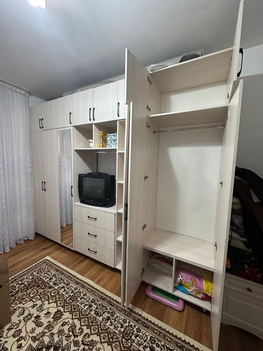 Шкаф в отличном состоянии